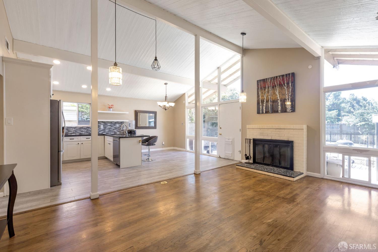 4275 Stanford Way