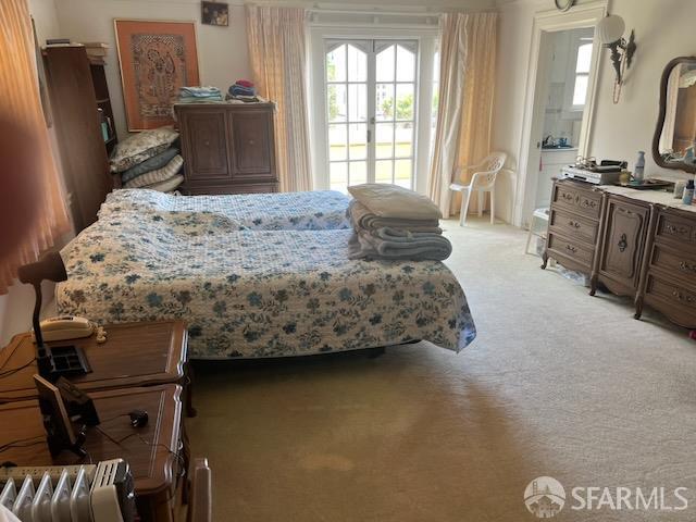 2 W Clay Street
