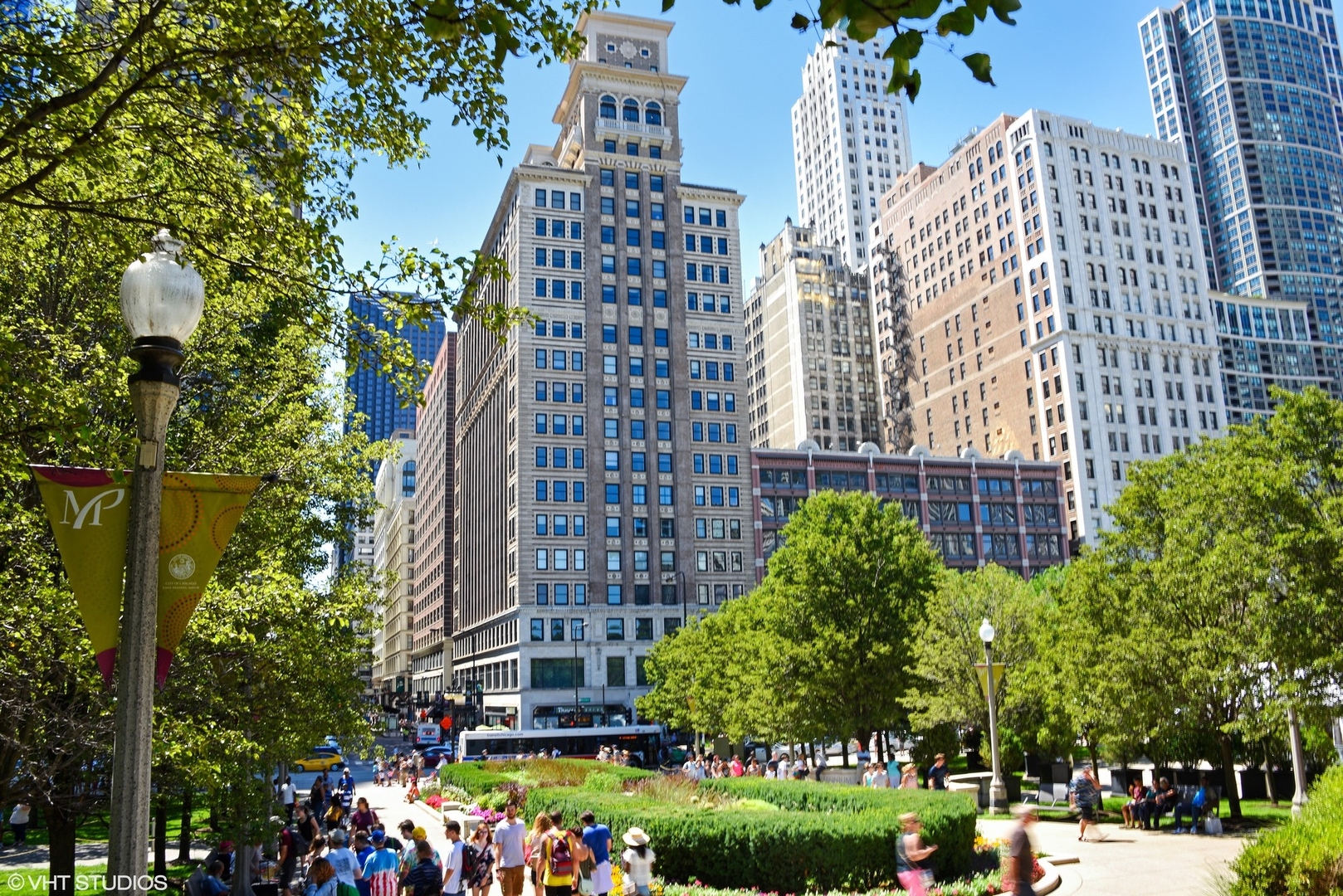 6 N Michigan Avenue Unit: 1001