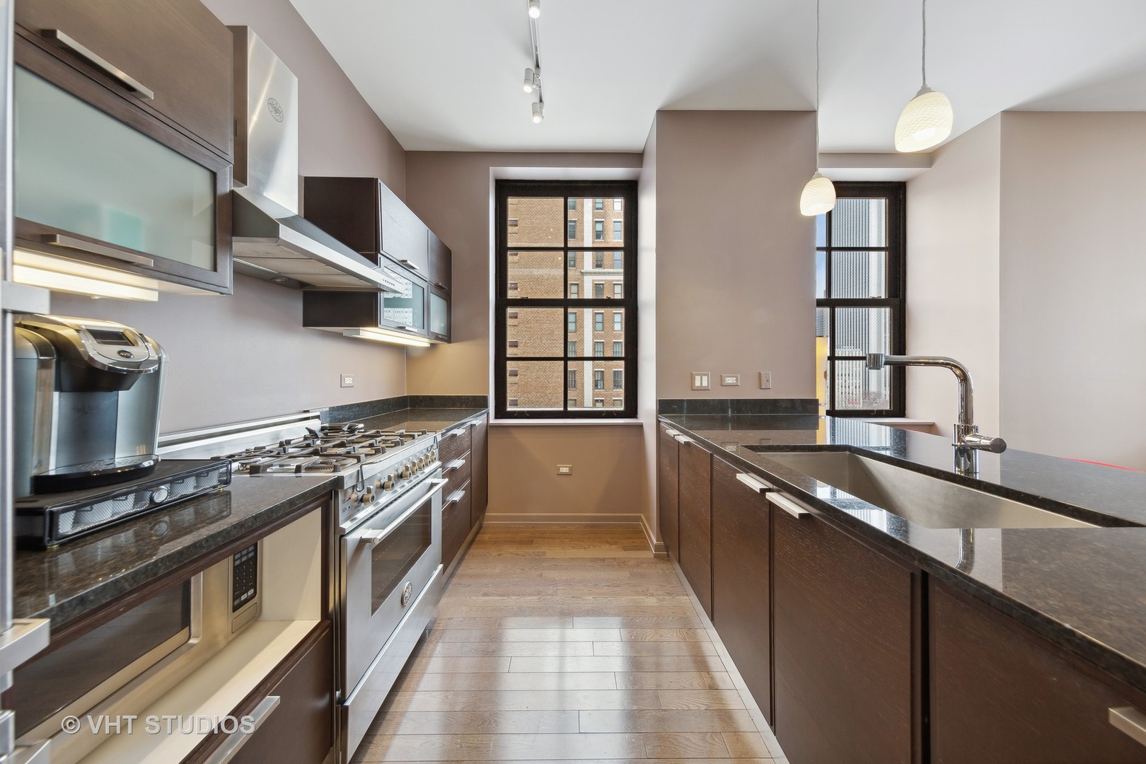 6 N Michigan Avenue Unit: 1001