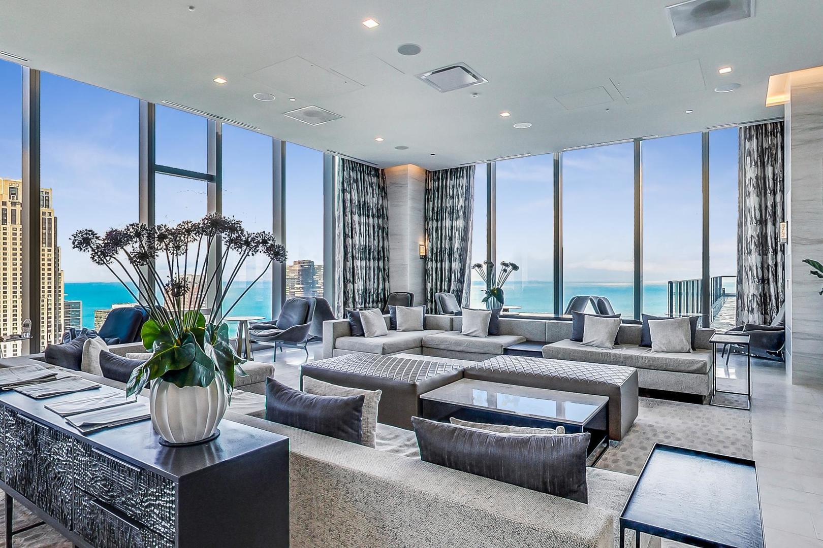 363 E Wacker Drive Unit: 2708
