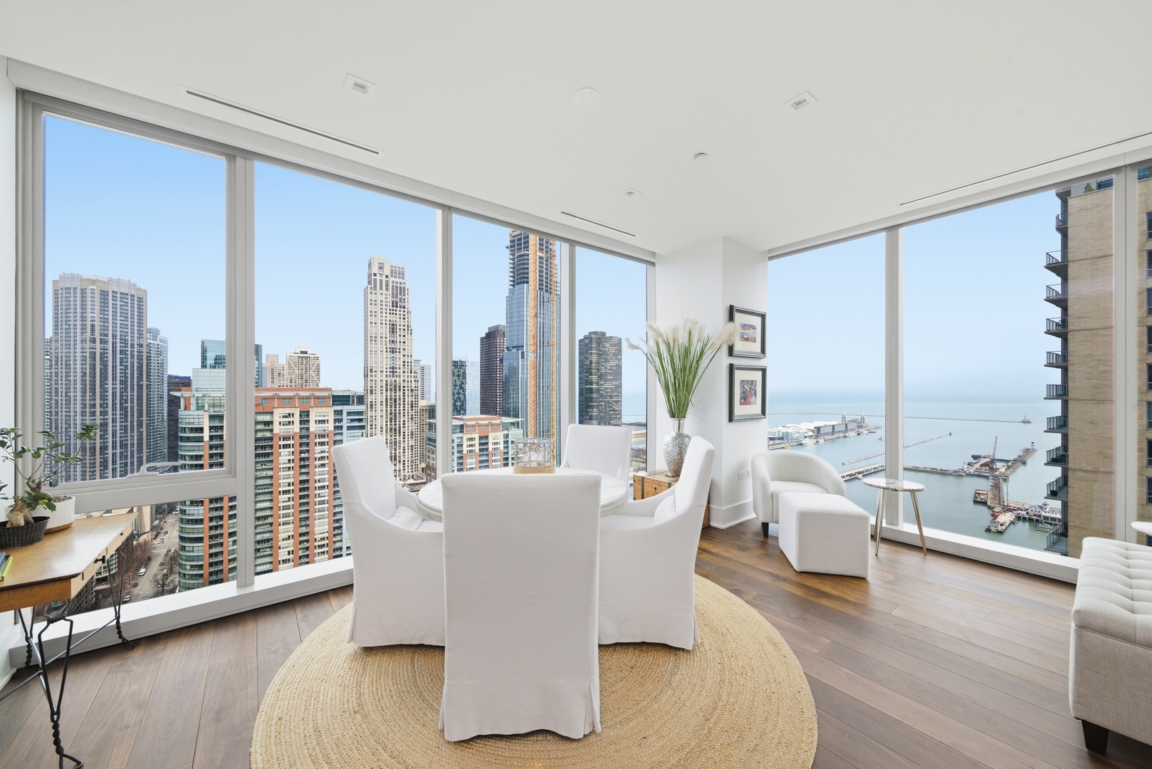 363 E Wacker Drive Unit: 2708