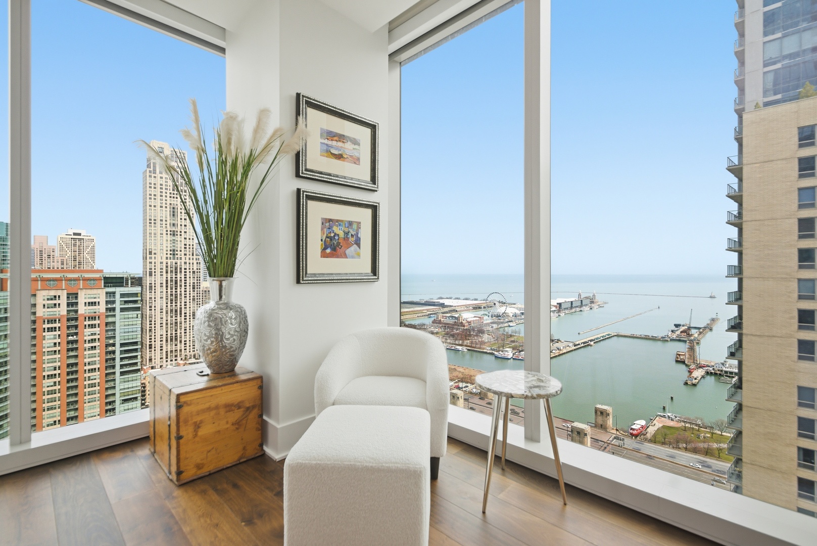 363 E Wacker Drive Unit: 2708