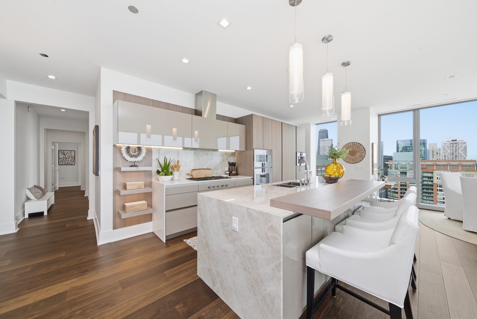 363 E Wacker Drive Unit: 2708