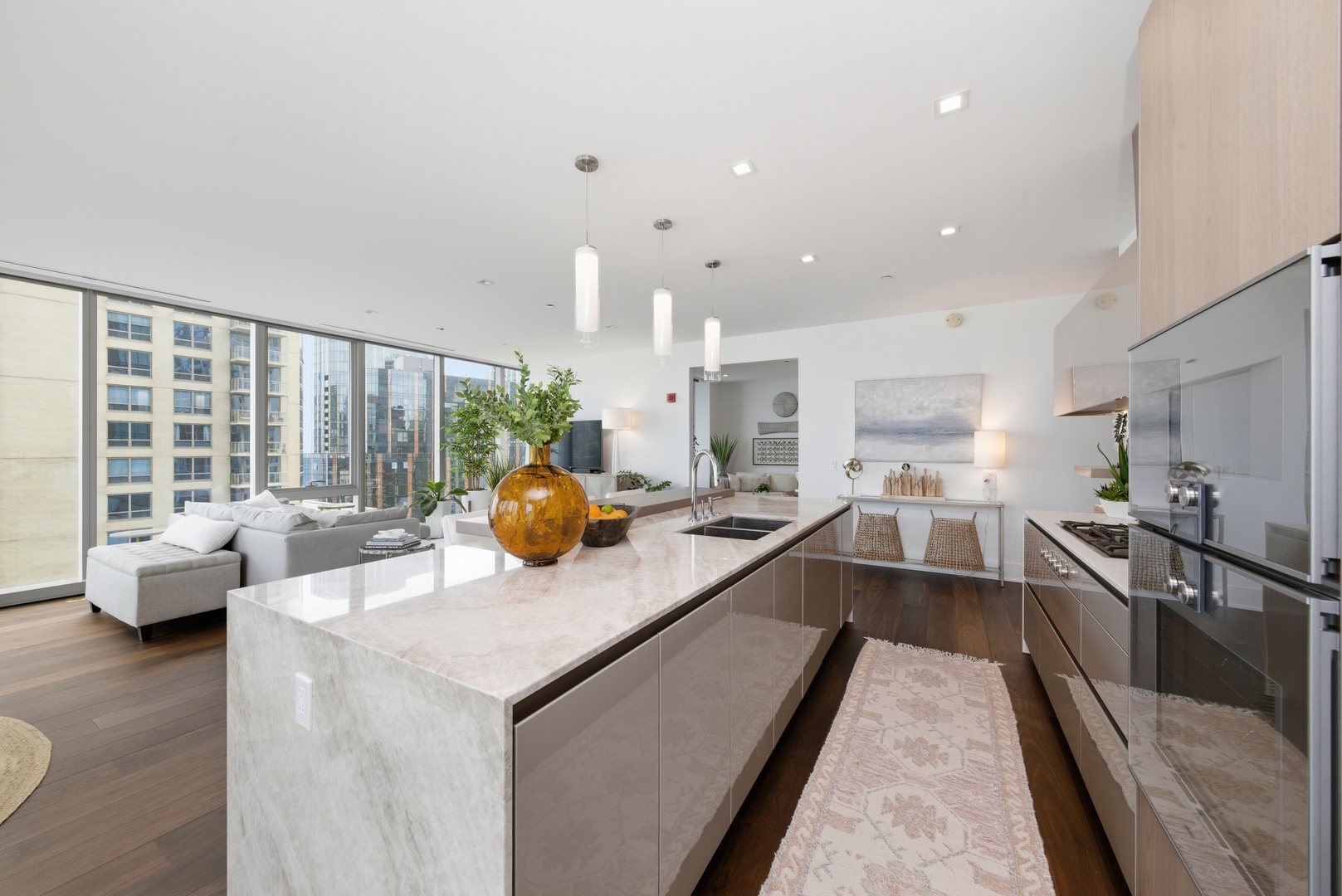 363 E Wacker Drive Unit: 2708