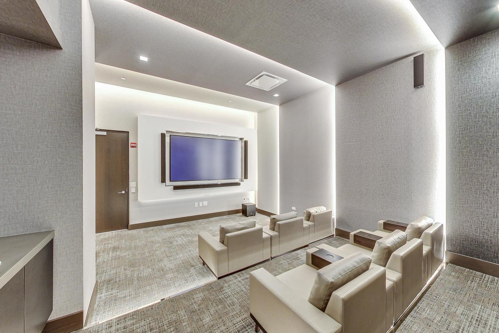 363 E Wacker Drive Unit: 2708