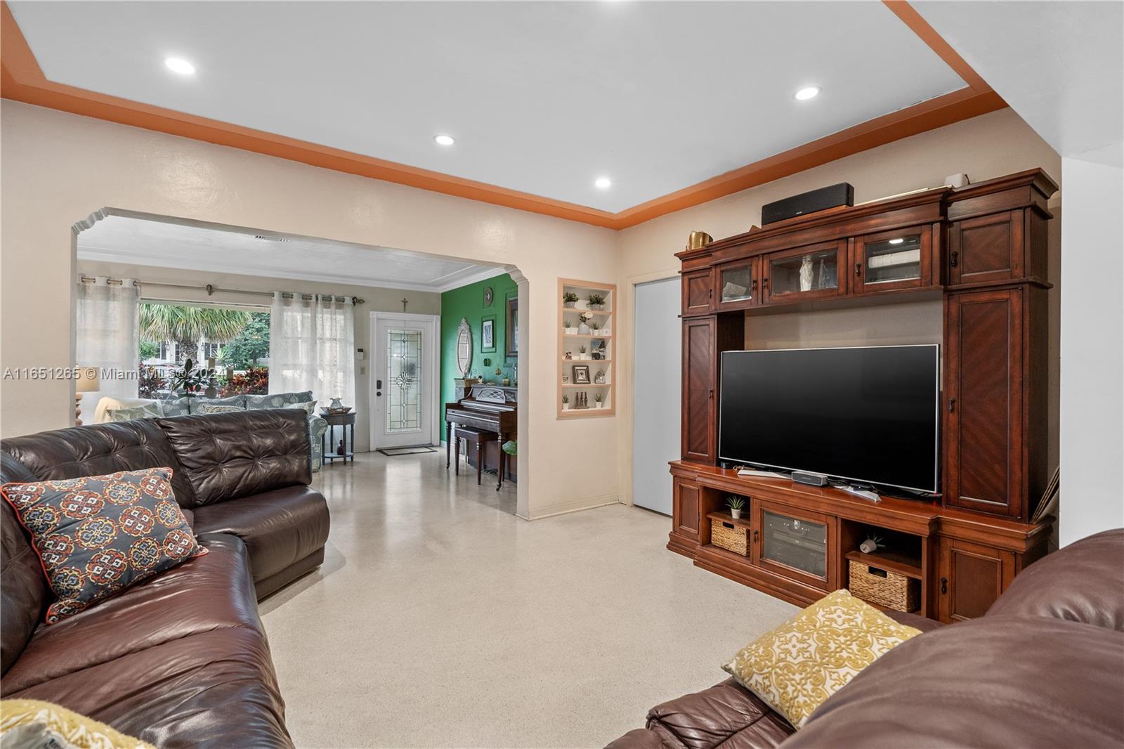 1791 Bay Dr