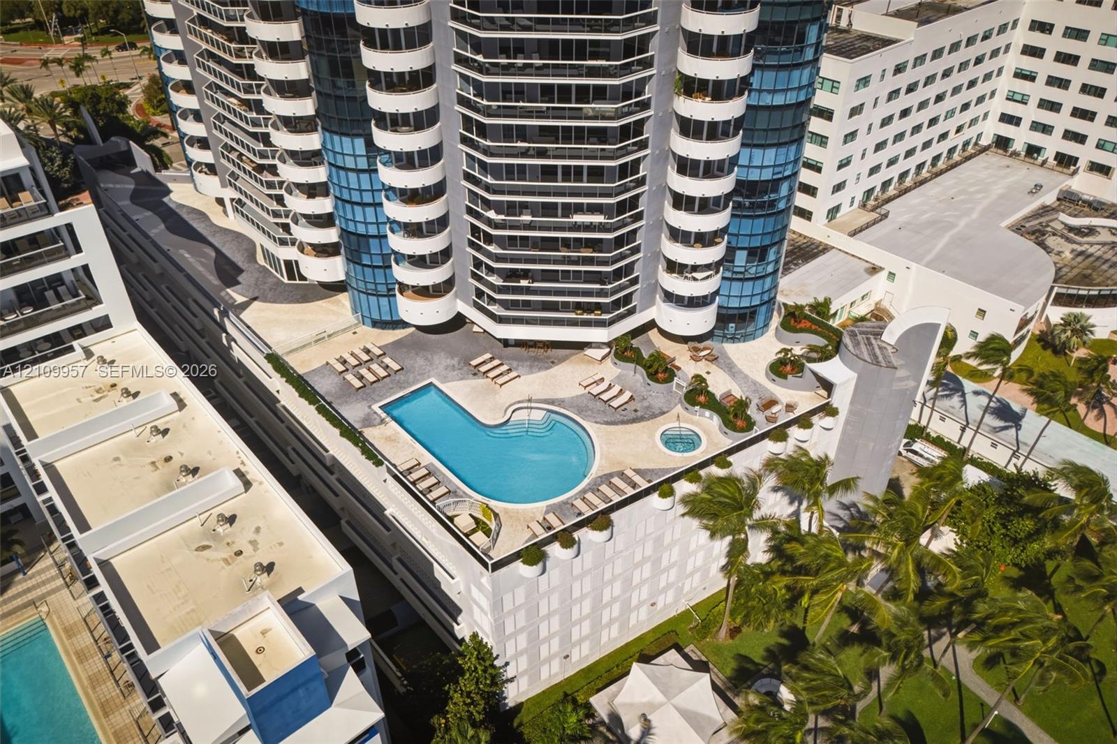 6301 Collins Ave # 2908