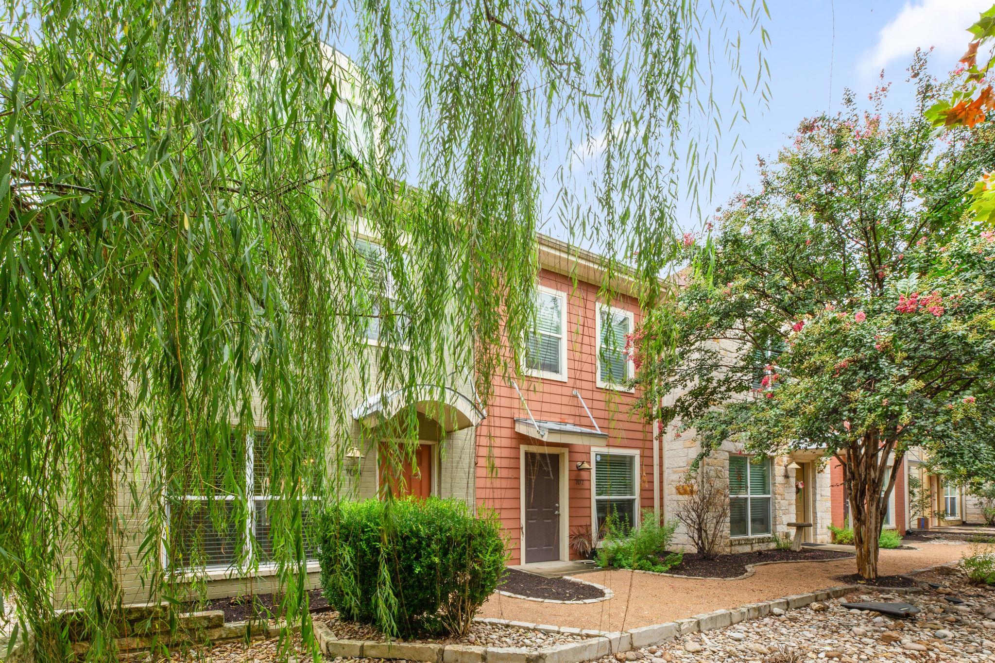 1101 Grove BLVD # 708