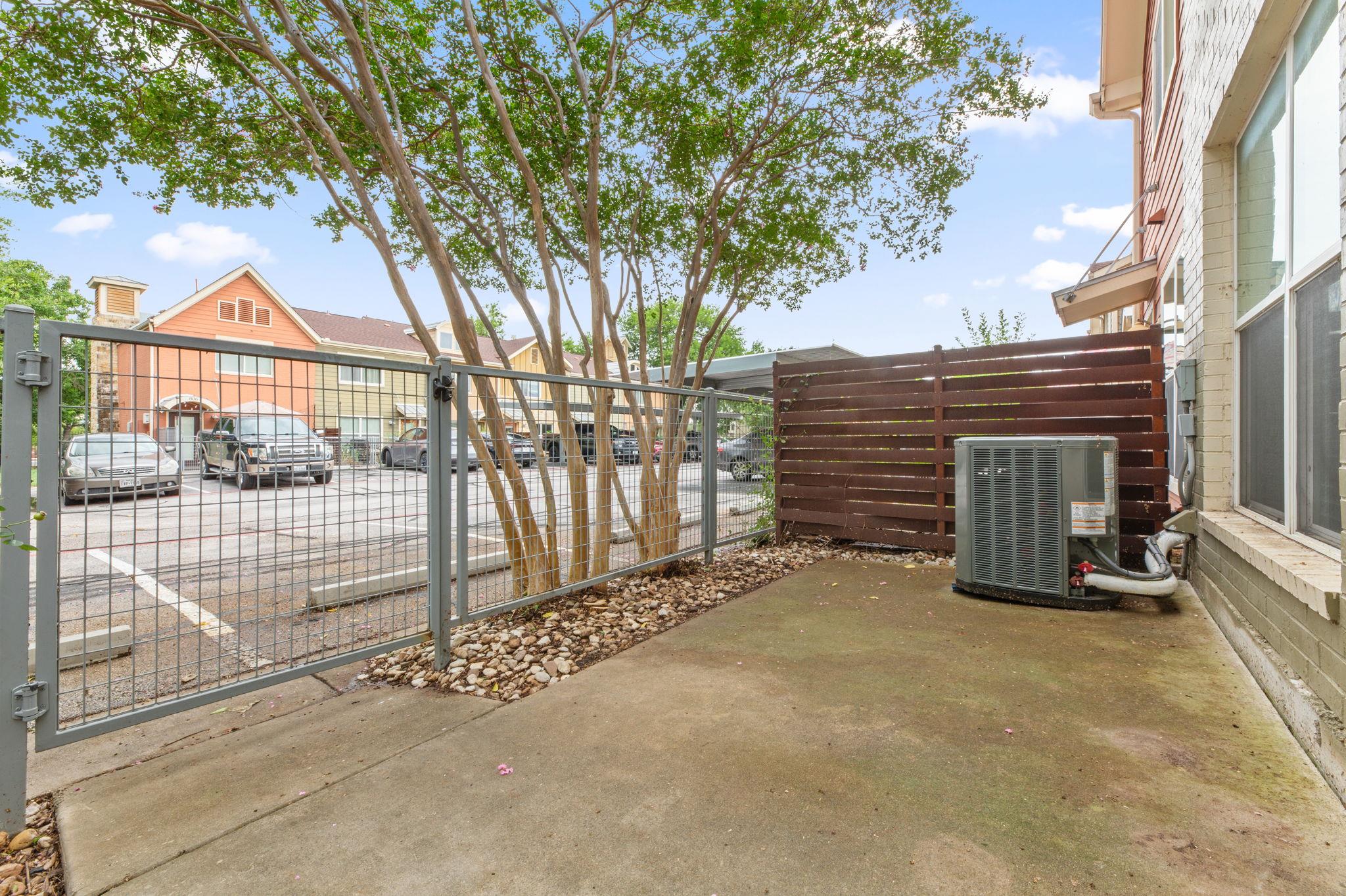 1101 Grove BLVD # 708