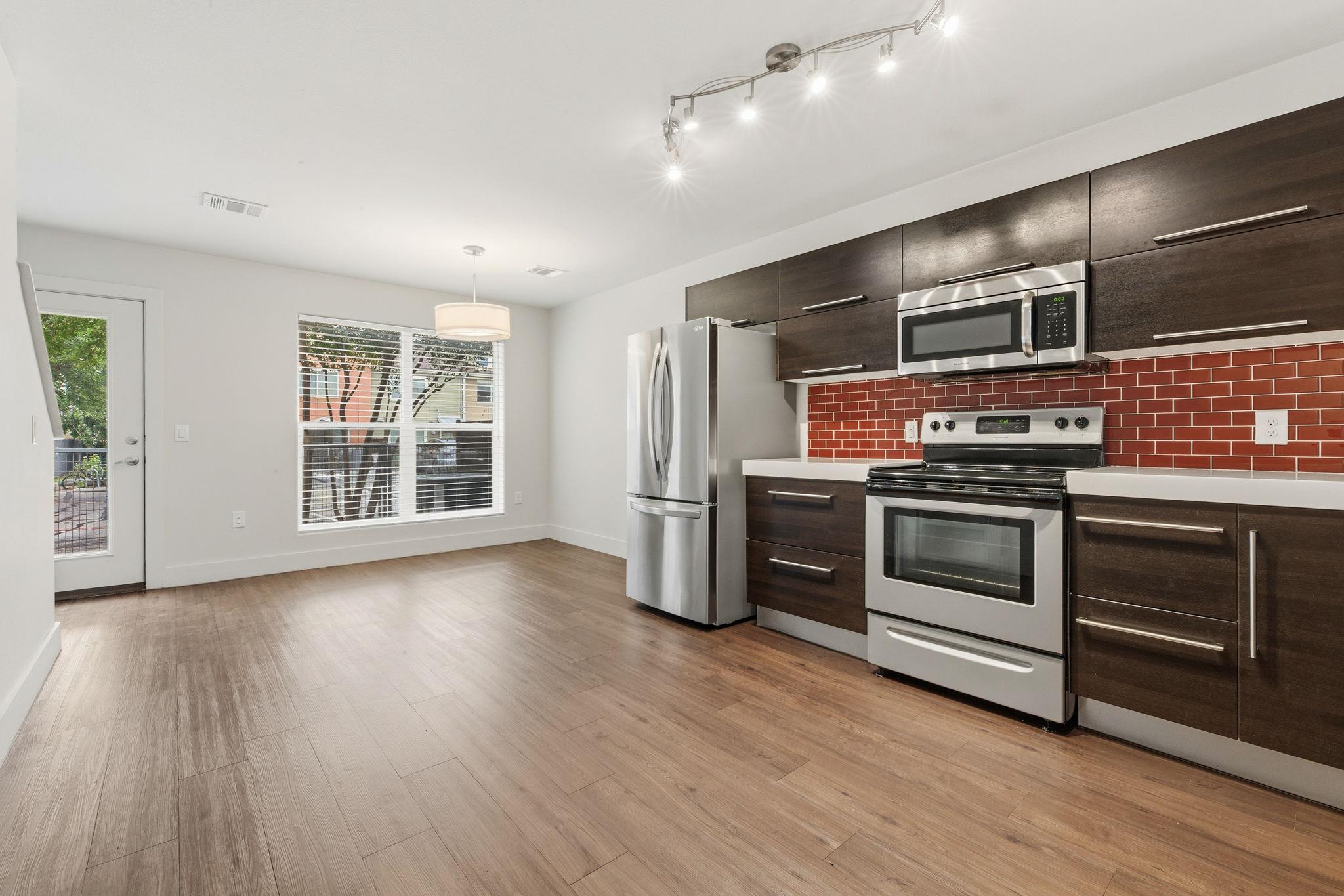 1101 Grove BLVD # 708