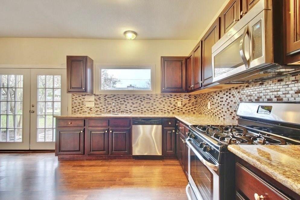 16316 Framingham CIR