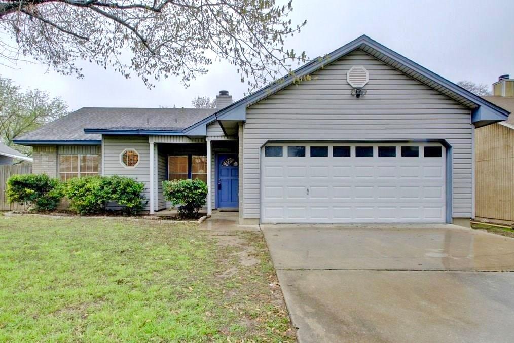 16316 Framingham CIR