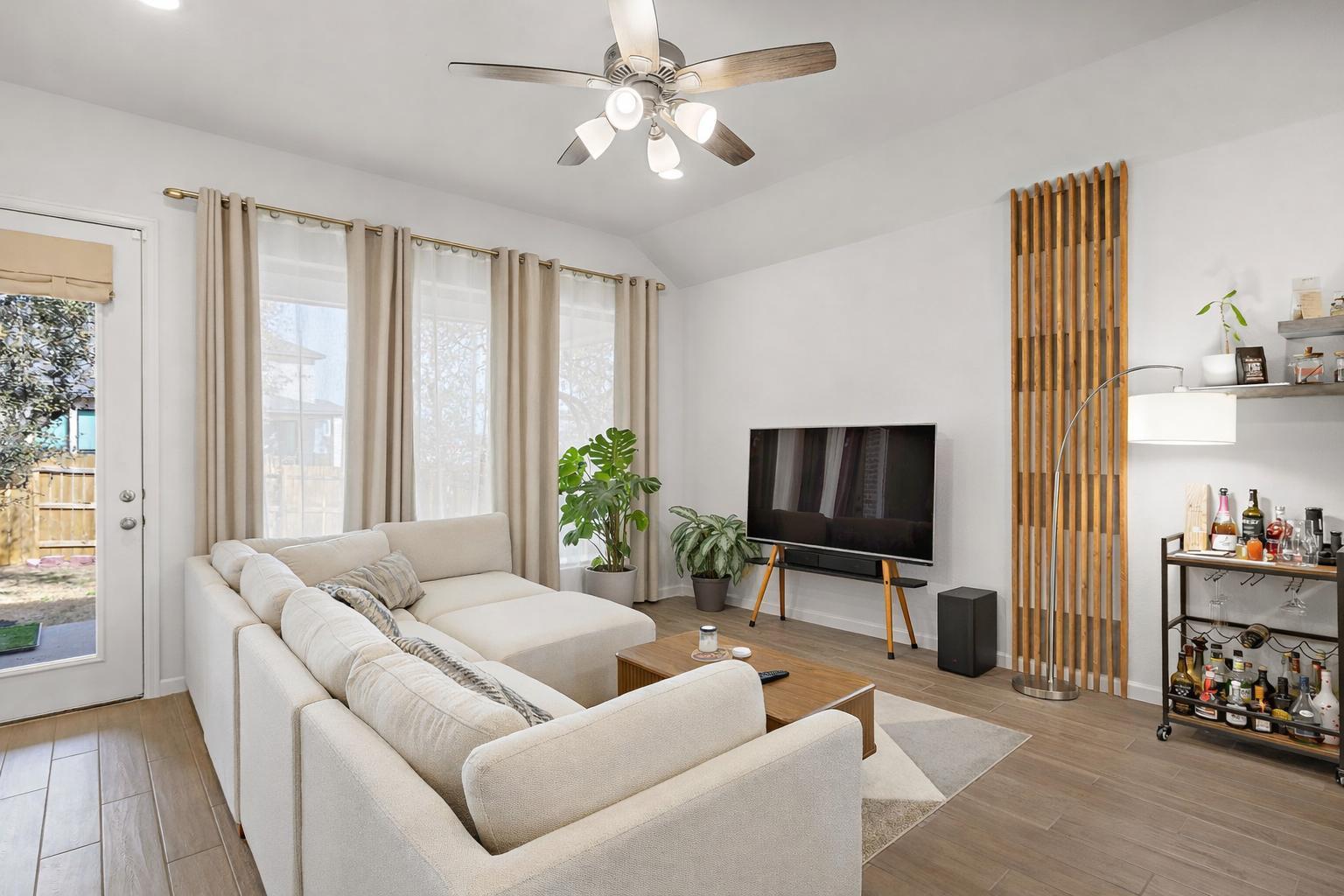 1213 Thunderhead TRL