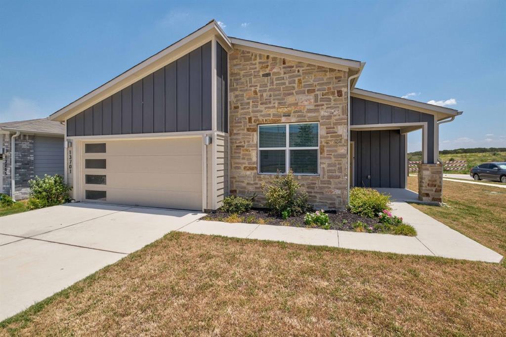13701 Baileyfield DR