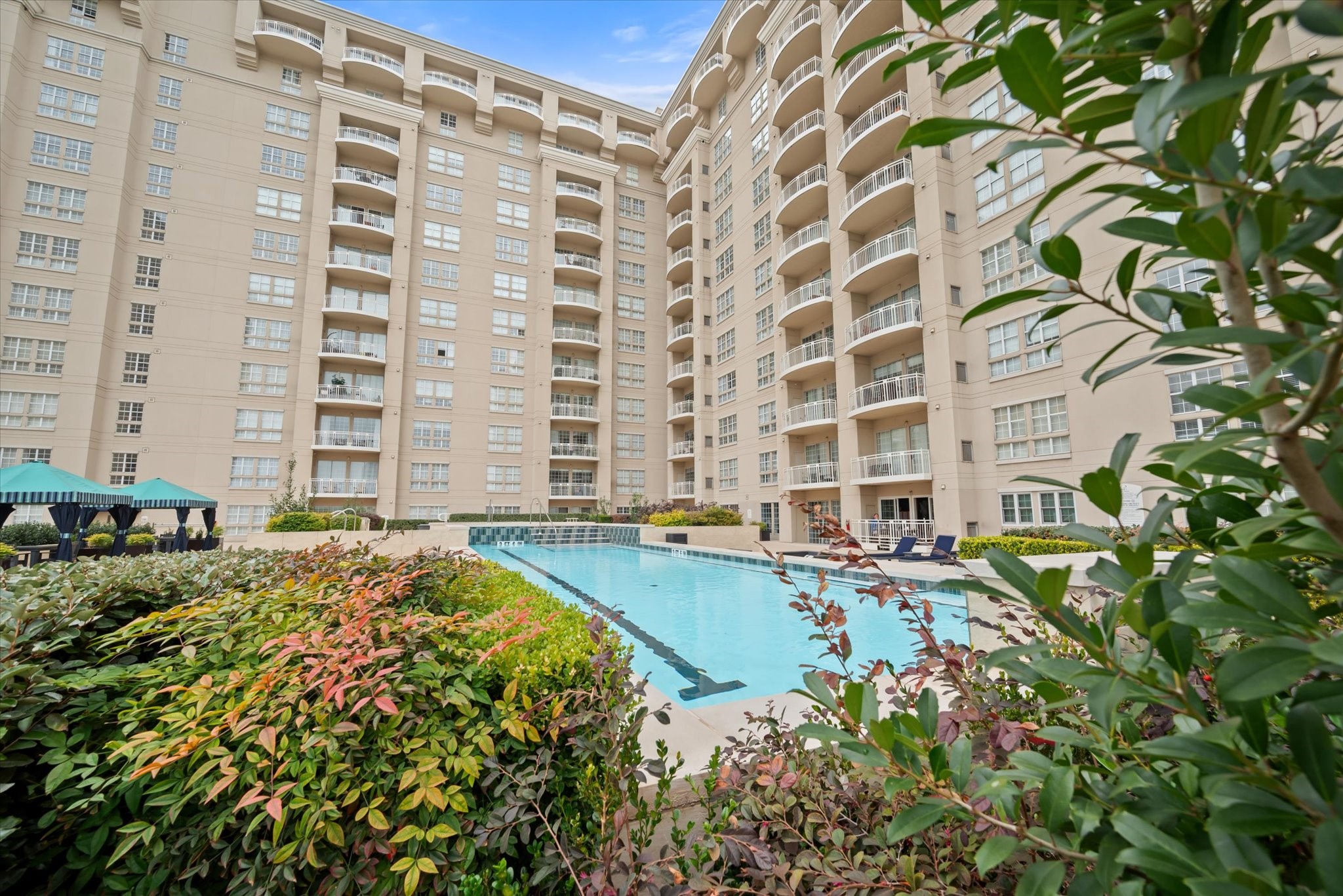 3225 Turtle Creek Boulevard 346