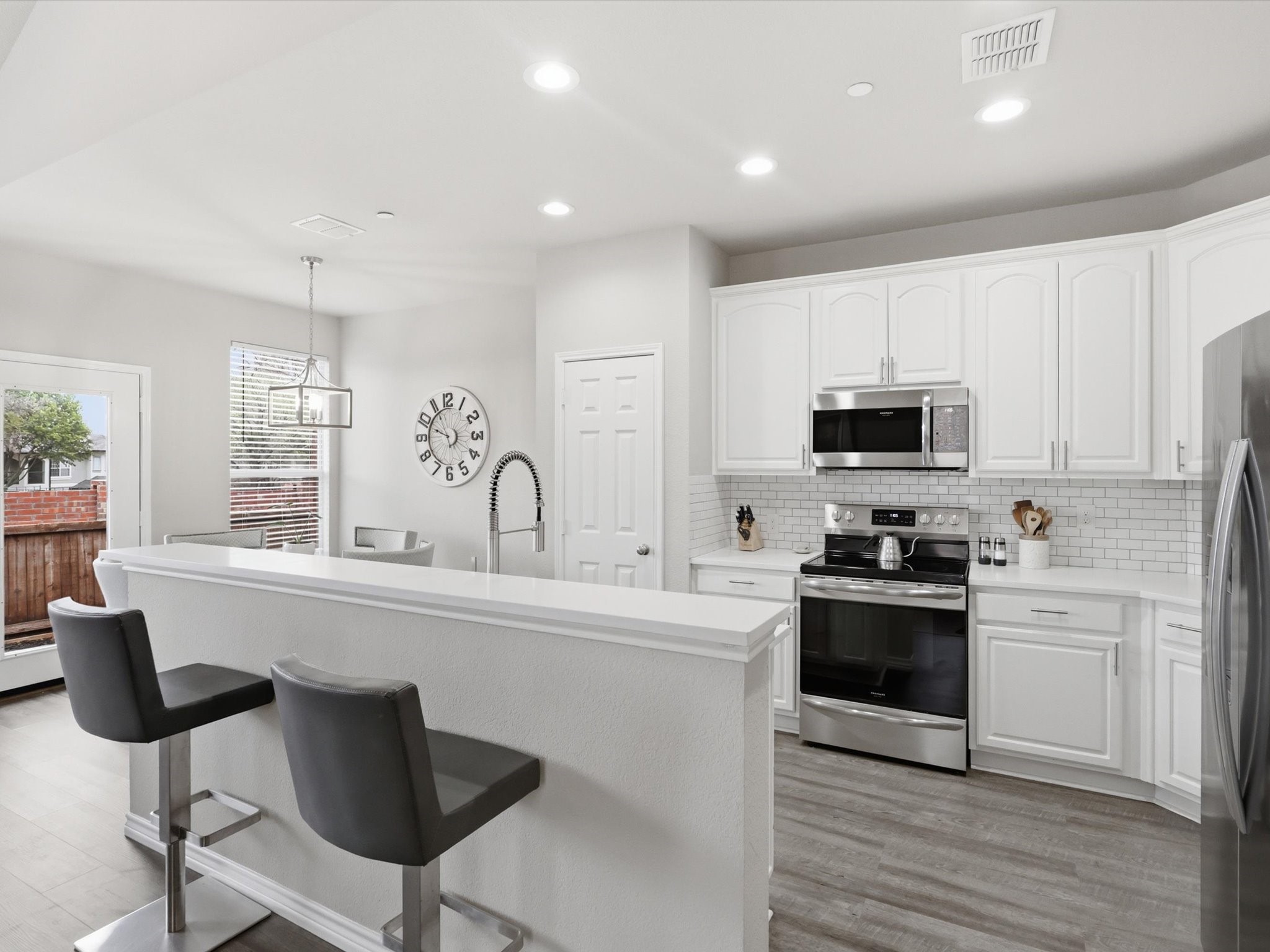 7013 Rembrandt Drive