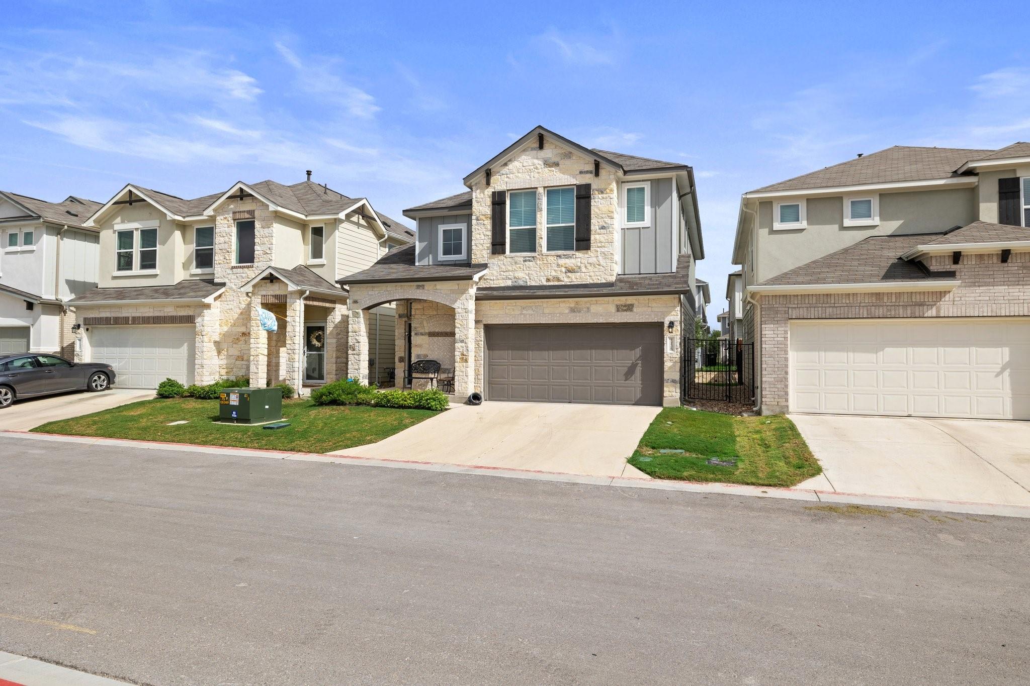 1128 Autumn Heather DR