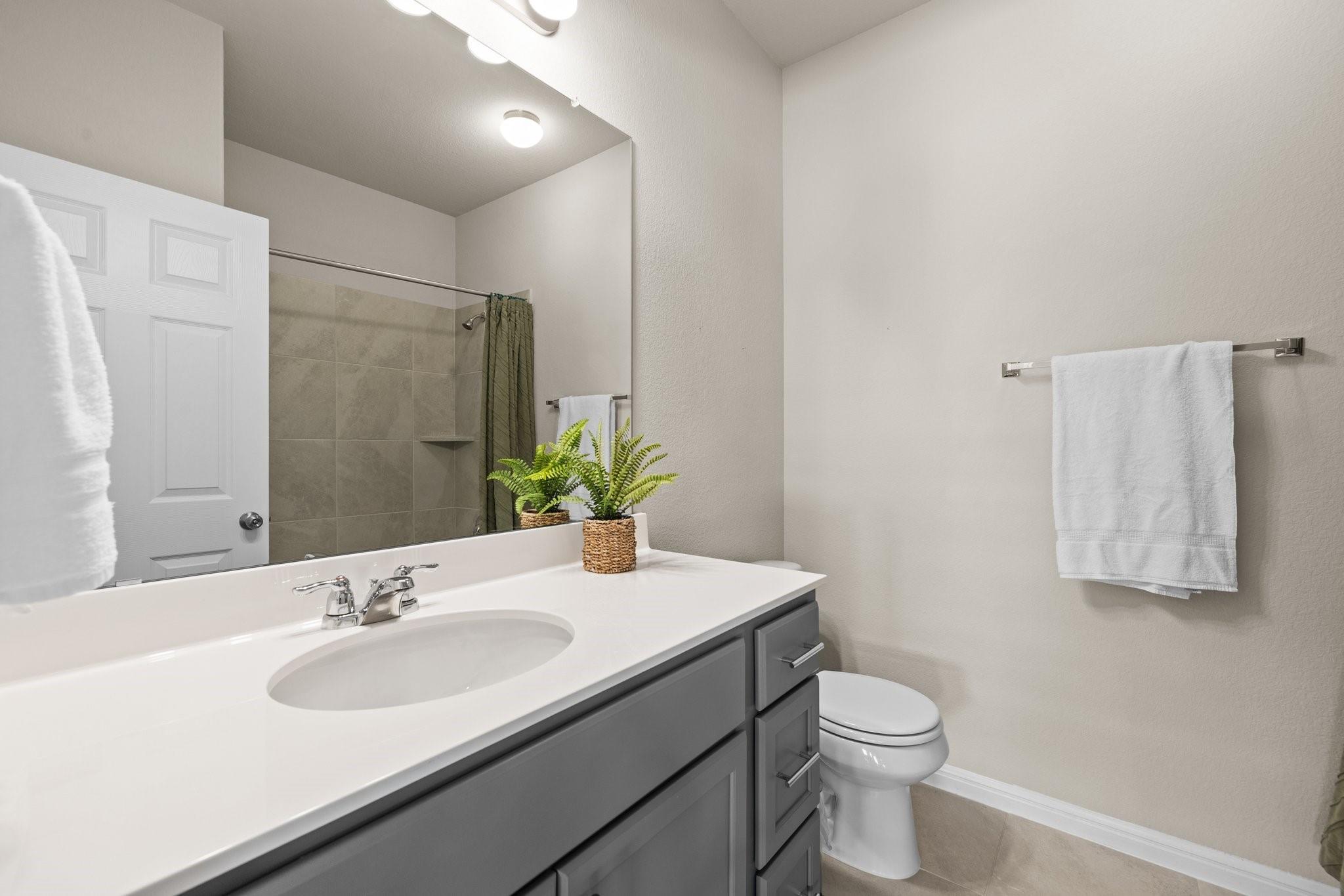 1128 Autumn Heather DR