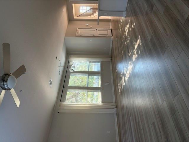1653 Coral Sunrise TRL