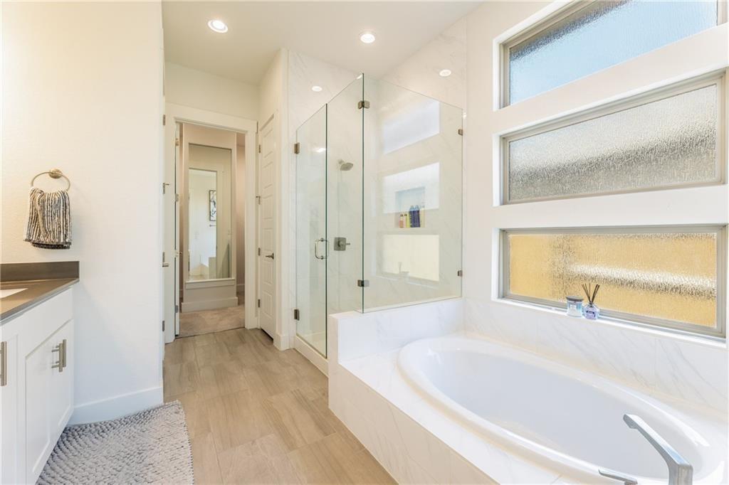 718 Whitetail DR