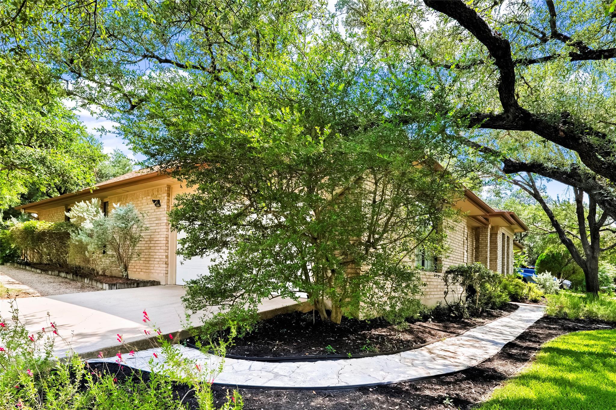 8312 Saber Creek TRL
