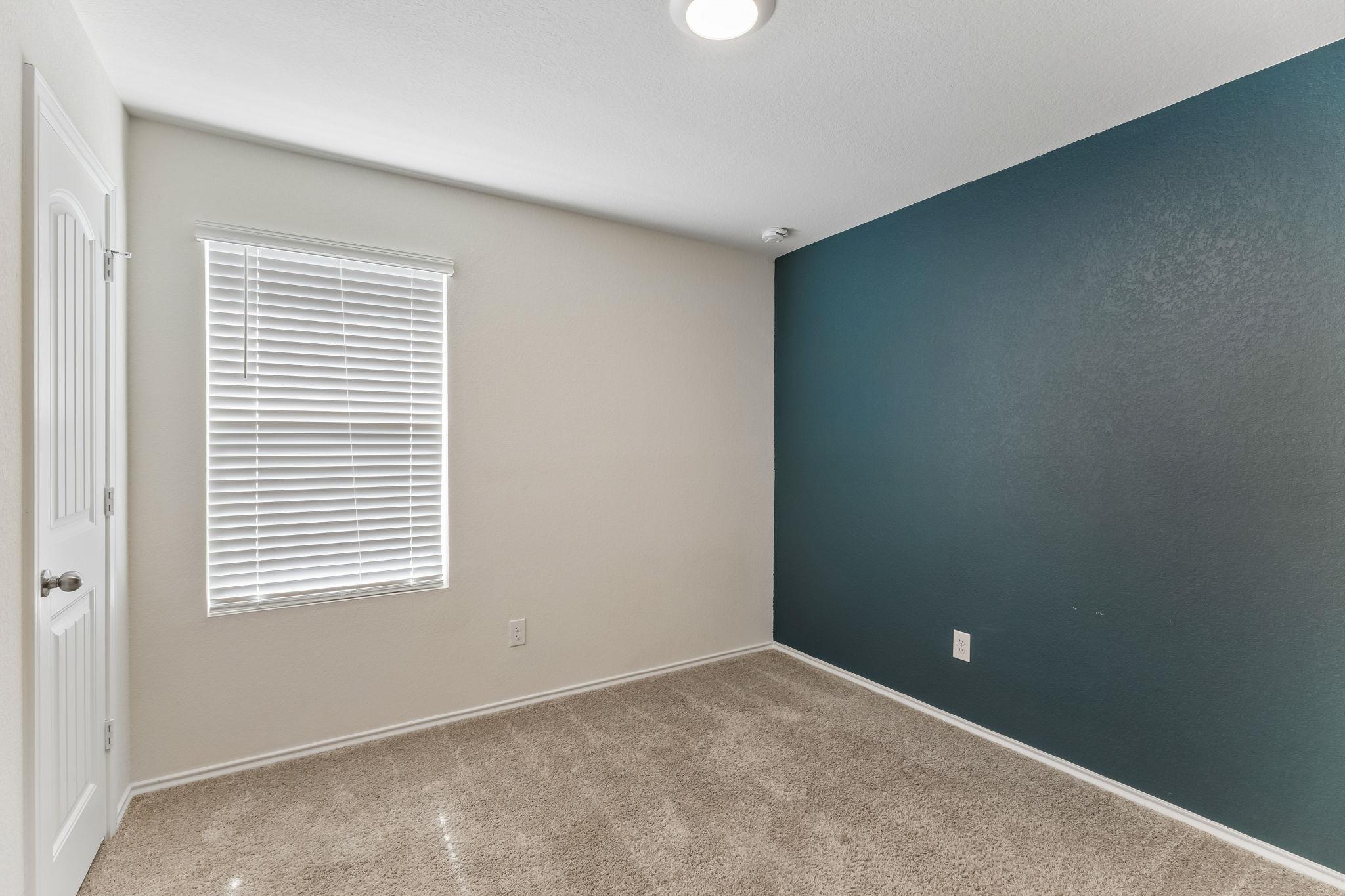 216 Dorchester DR