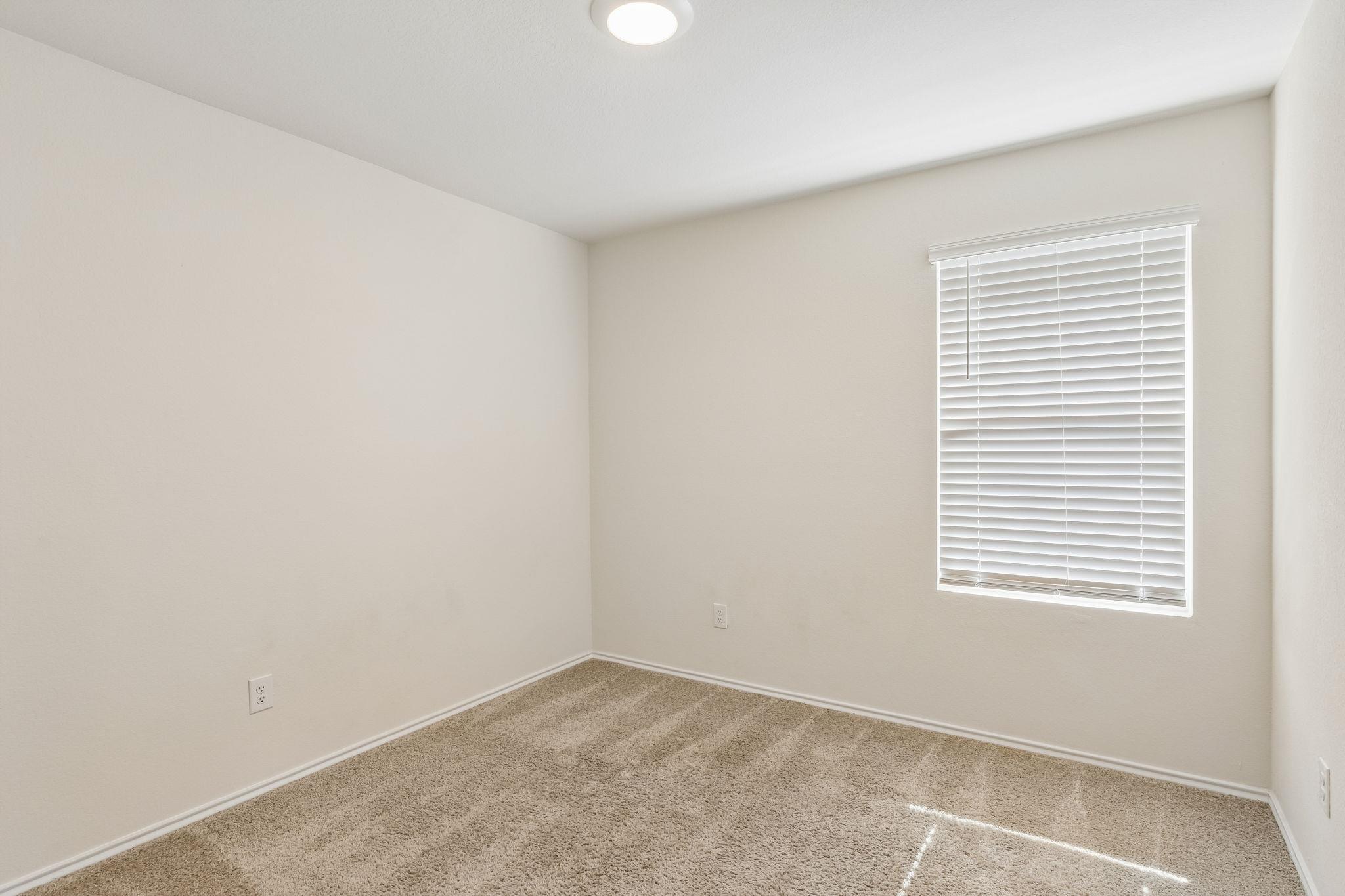 216 Dorchester DR