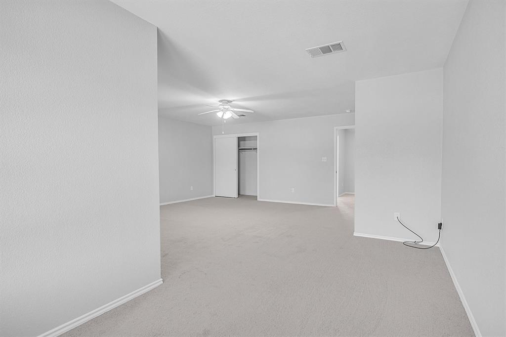 4305 Cisco Valley DR