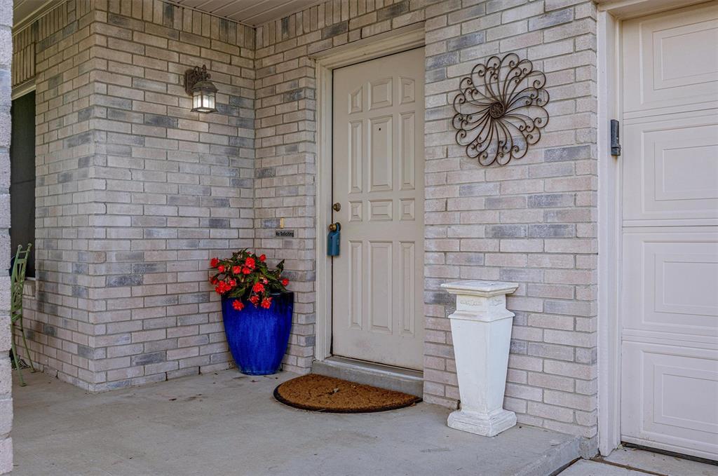 4305 Cisco Valley DR