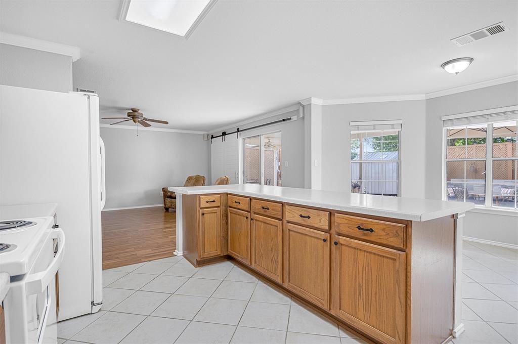 4305 Cisco Valley DR