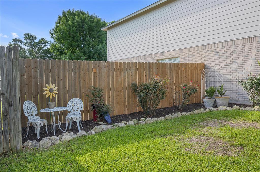 4305 Cisco Valley DR