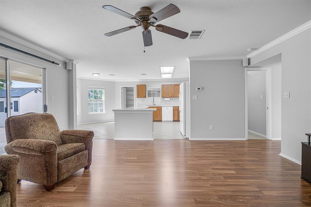 4305 Cisco Valley DR