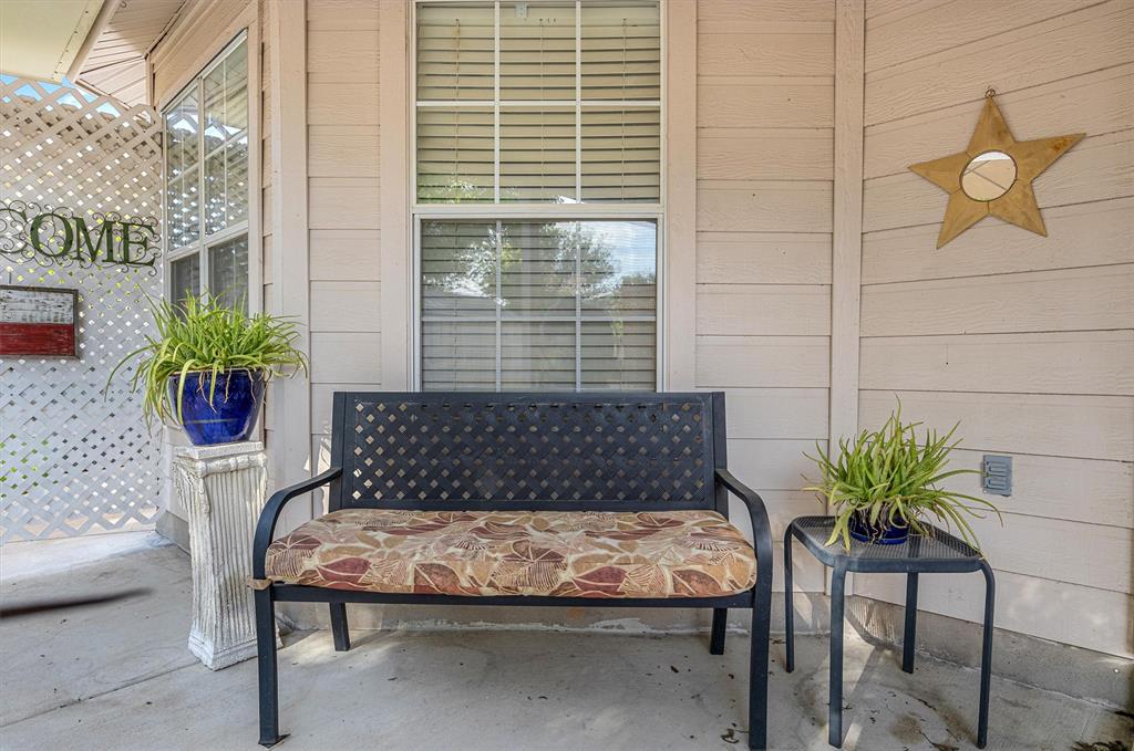 4305 Cisco Valley DR