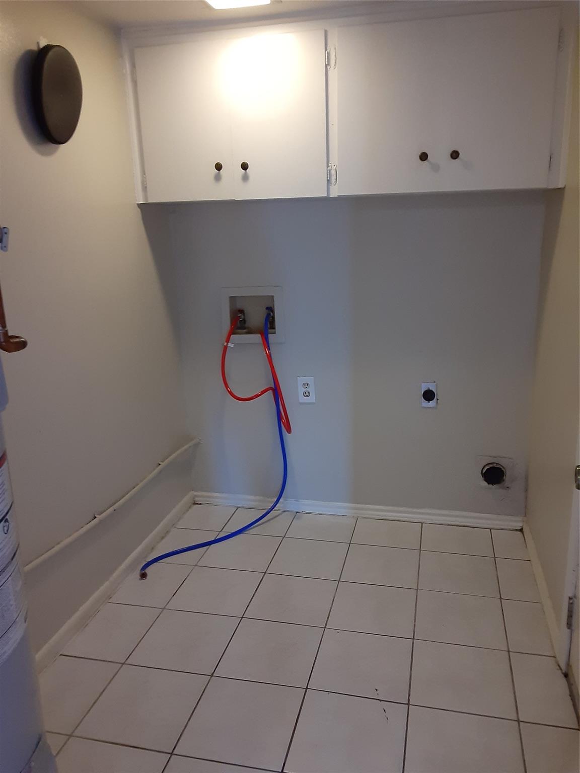 3206 Mossrock DR # 101