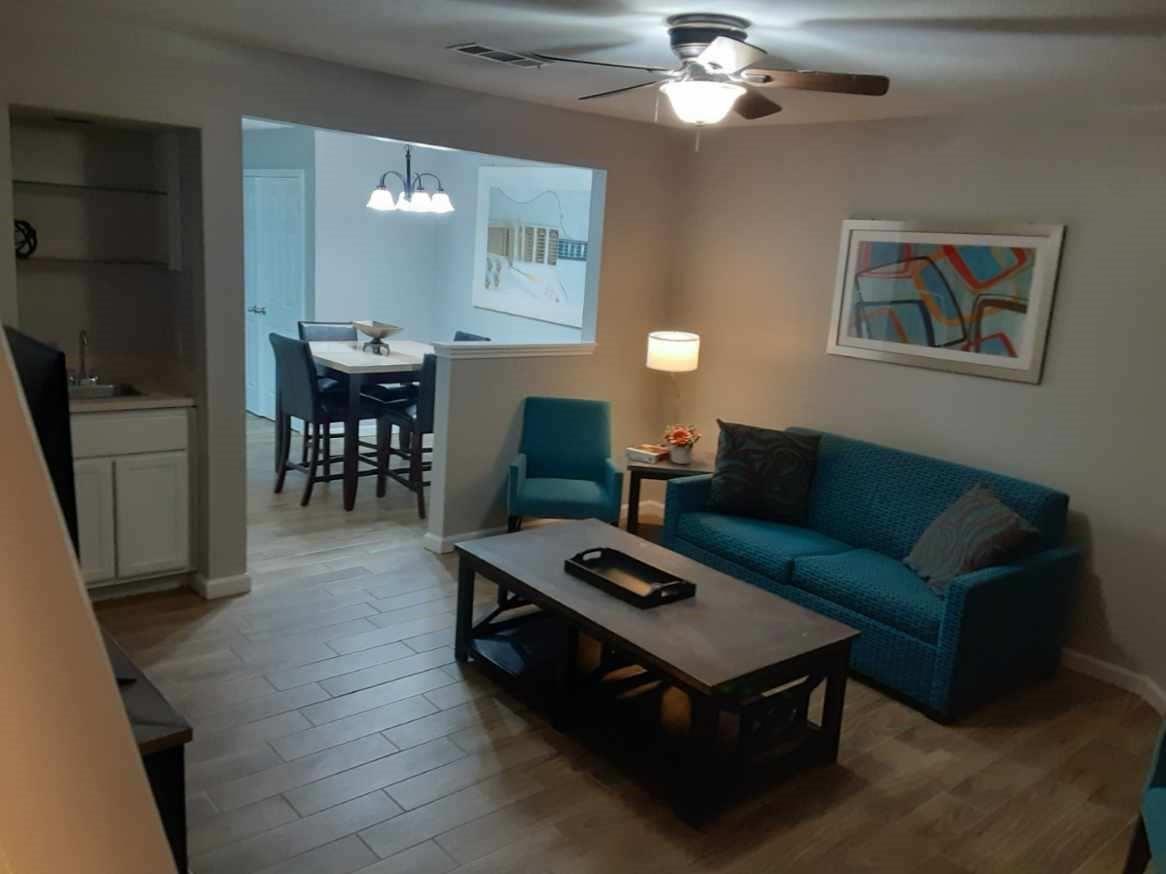 8402-8404 Fathom CIR # 104