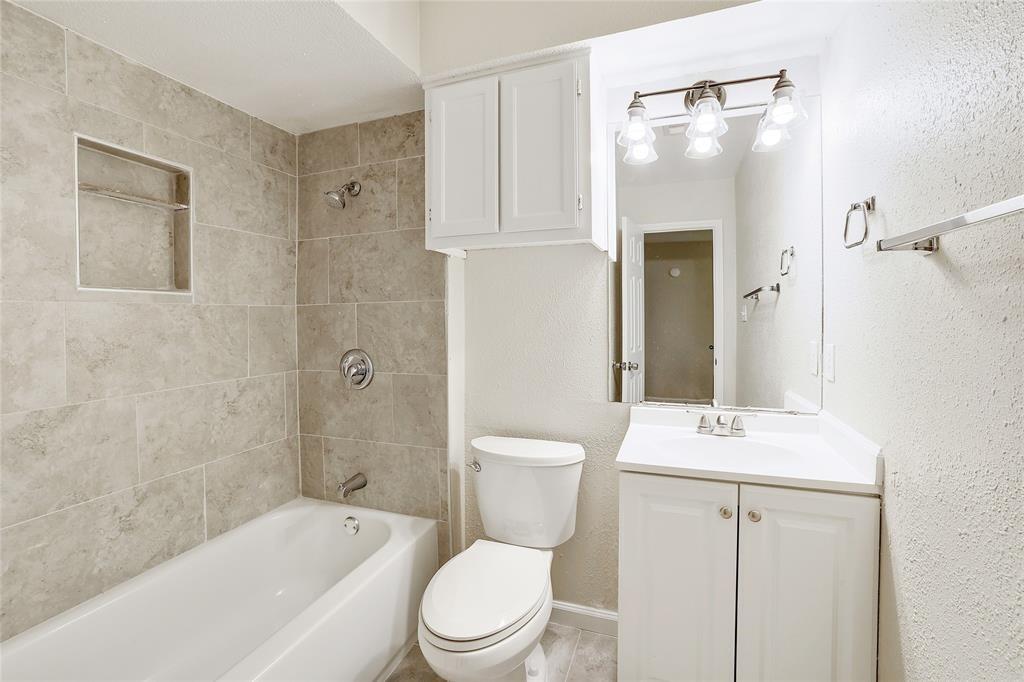 8402-8404 Fathom CIR # 104