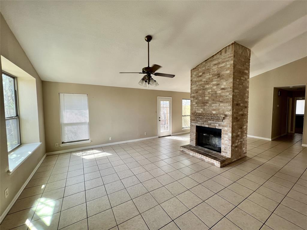 1101 FOREST OAKS PATH
