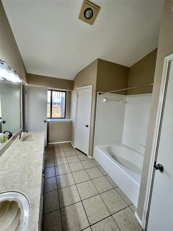 1101 FOREST OAKS PATH