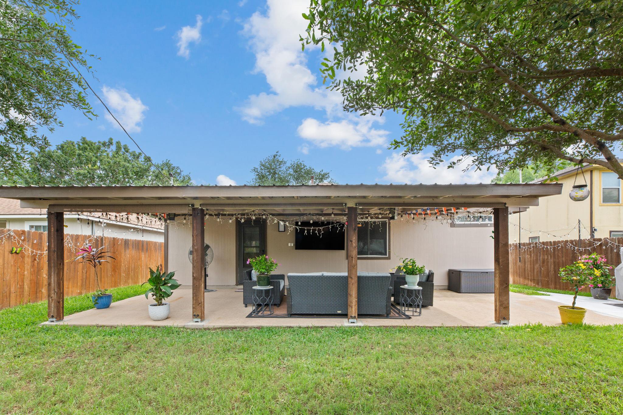 6756 Broad Brook DR