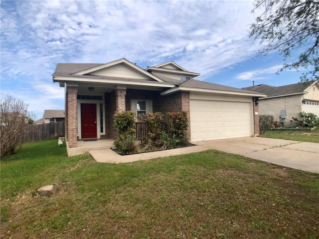 1004 Henderson DR