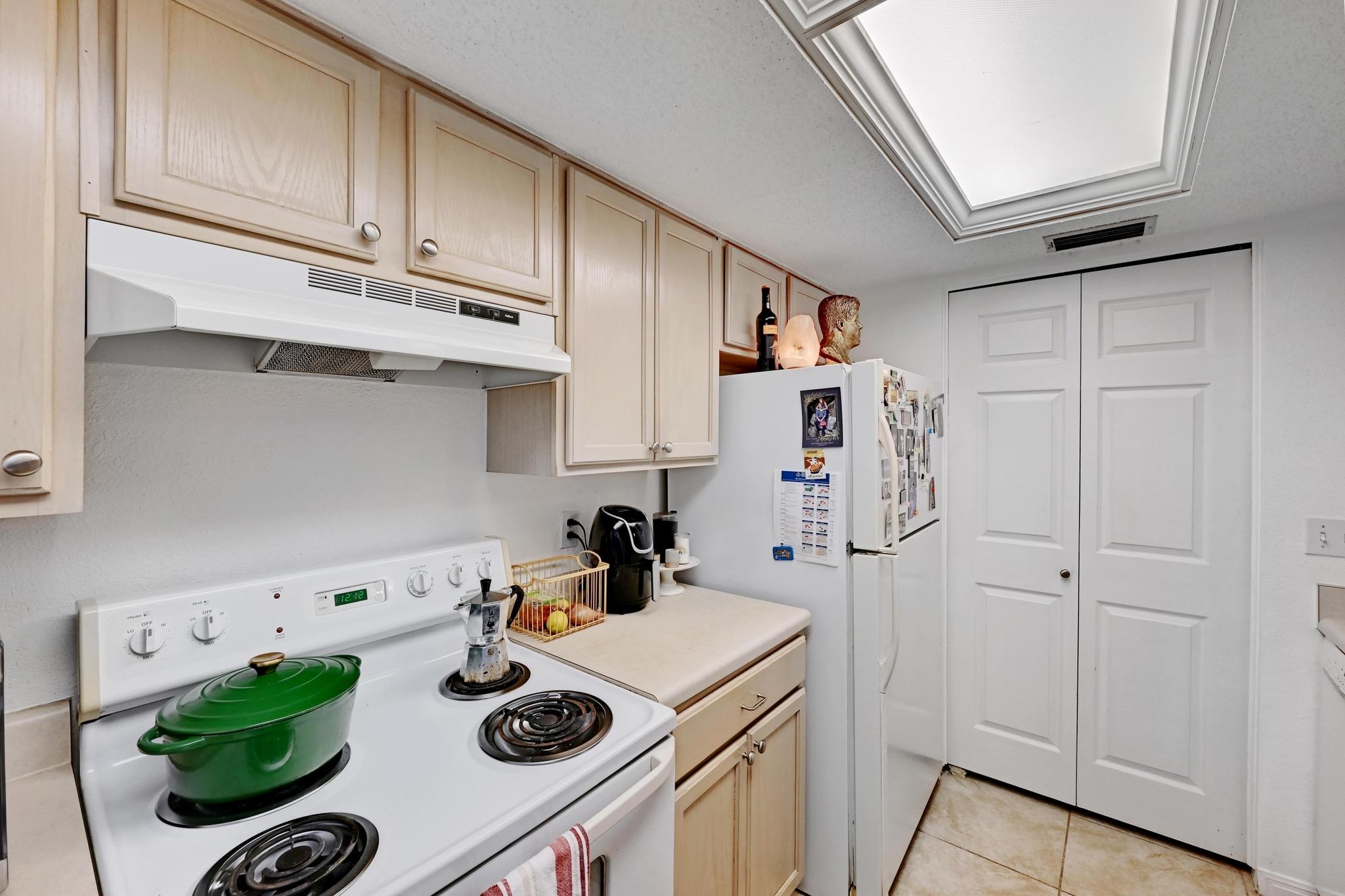 7635 Guadalupe ST # 1002