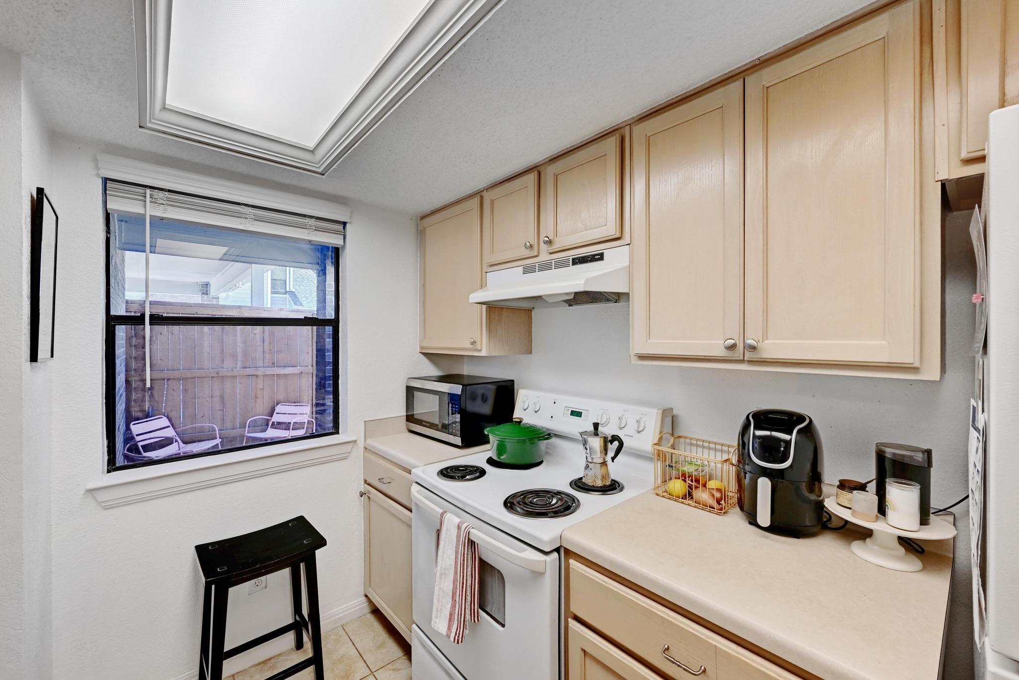 7635 Guadalupe ST # 1002