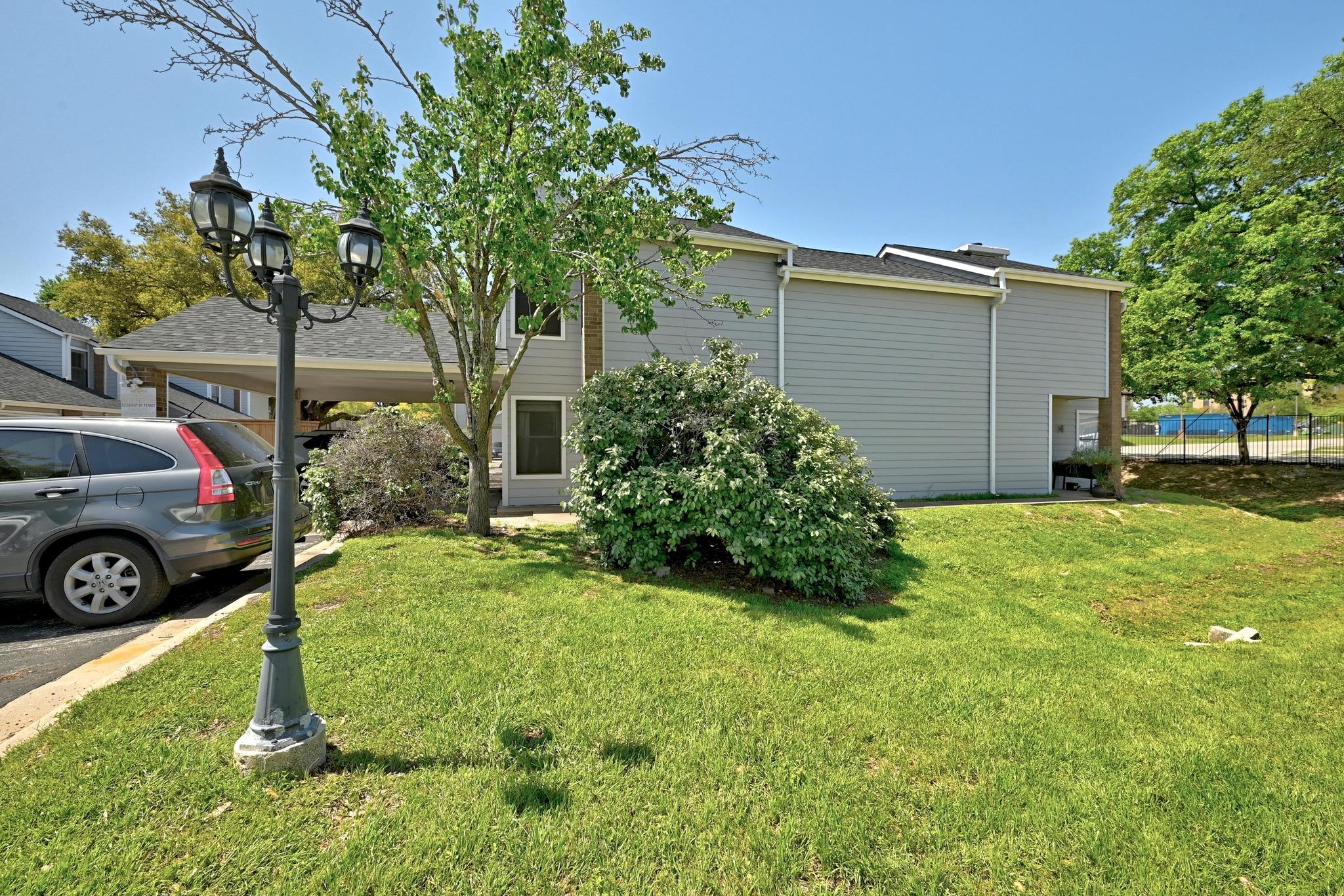 7635 Guadalupe ST # 1002