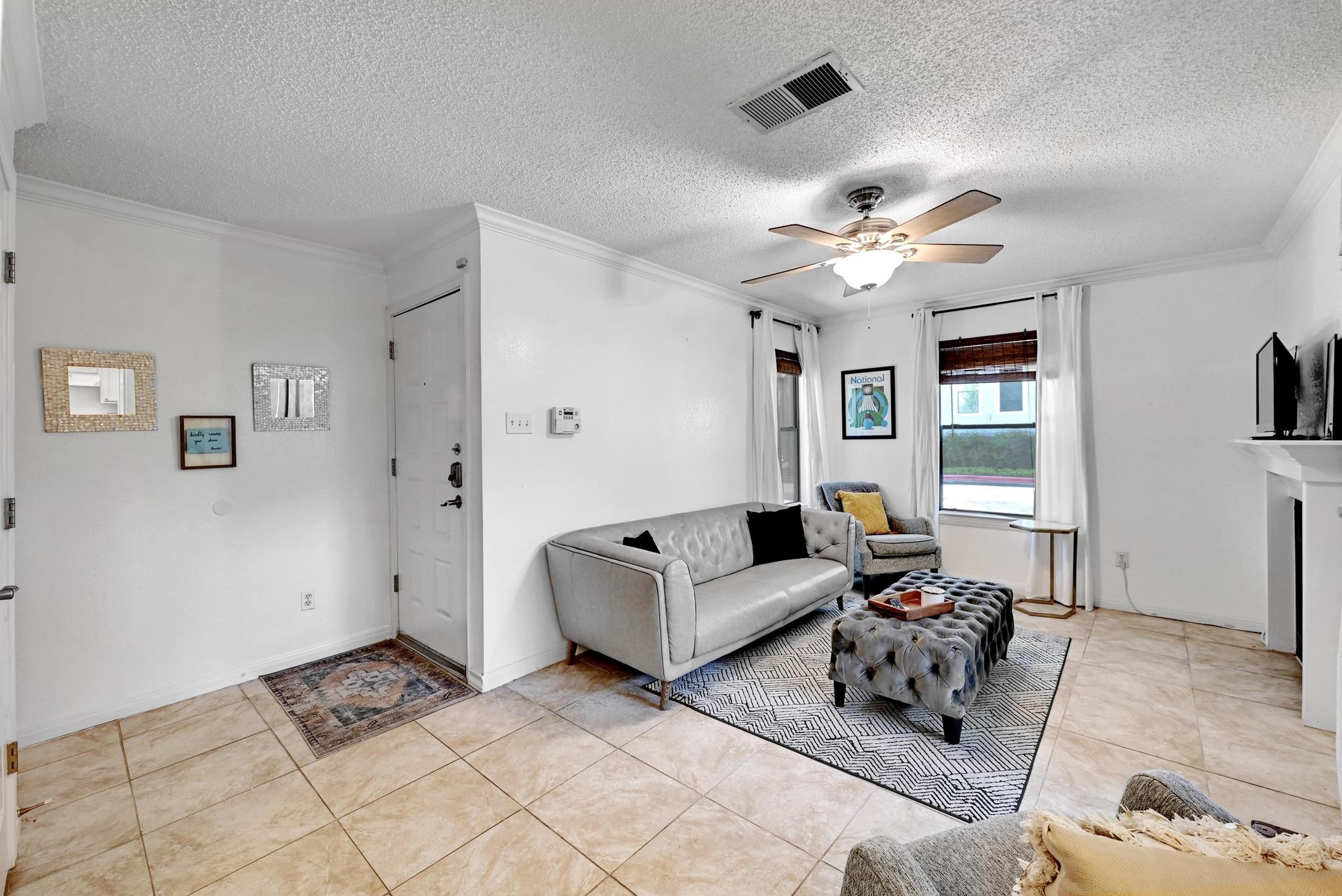 7635 Guadalupe ST # 1002