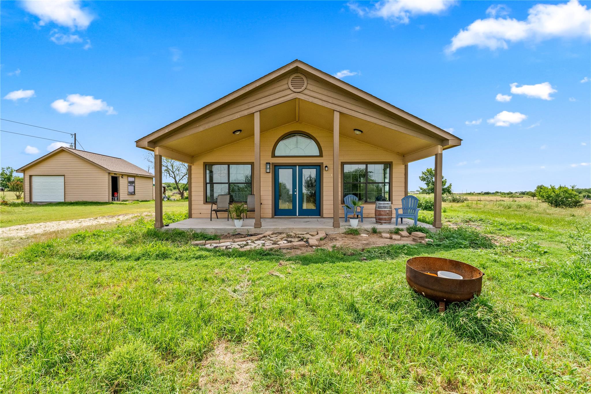 1325 County Road 269
