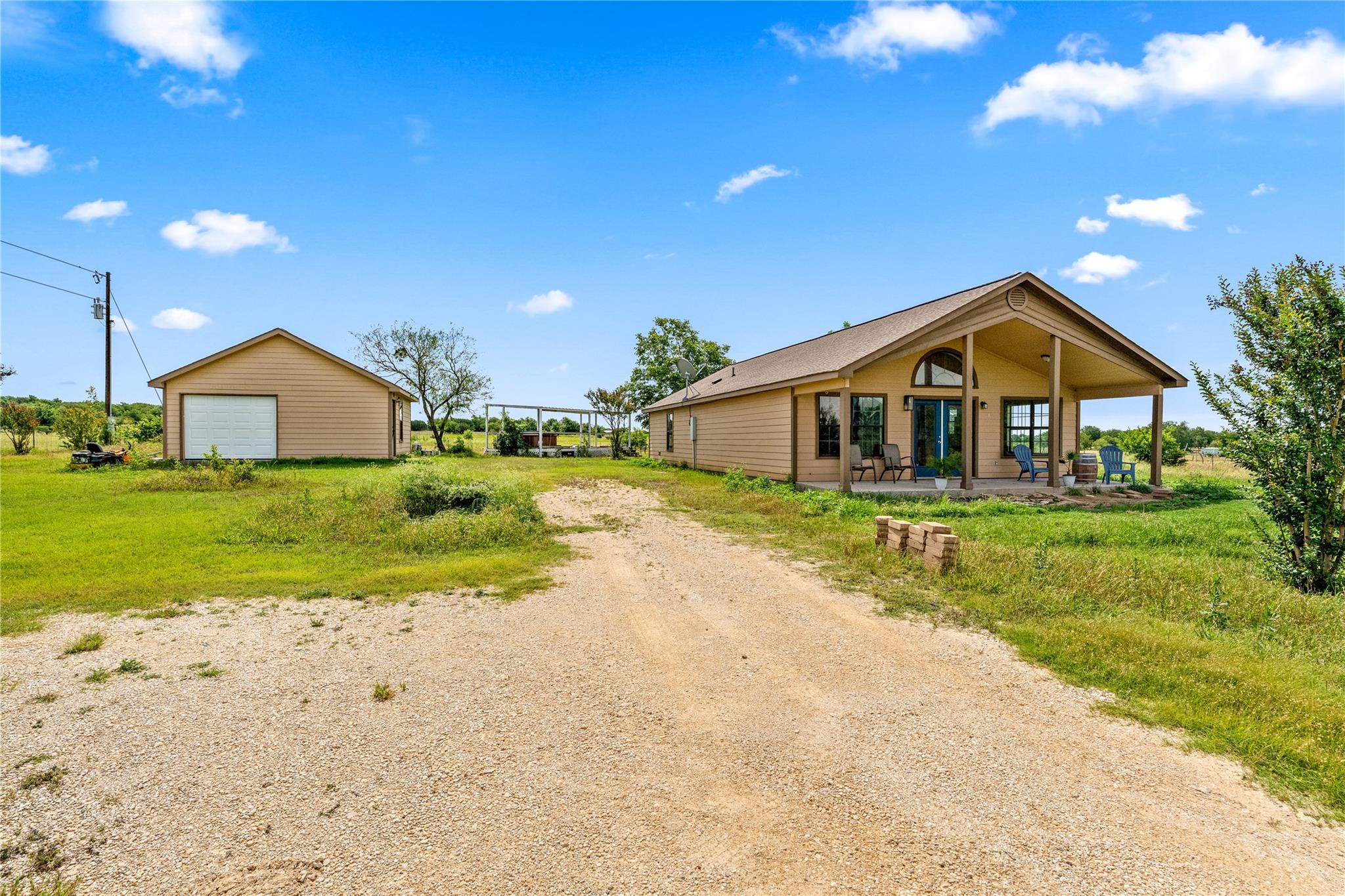 1325 County Road 269