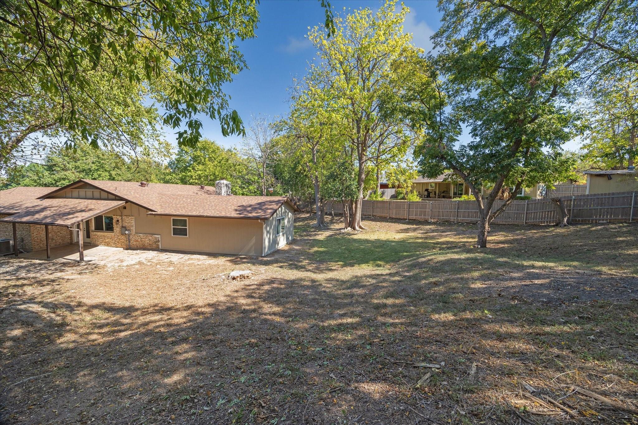 1311 Warrington DR