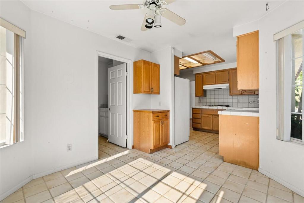 43514 Via Magellan Drive