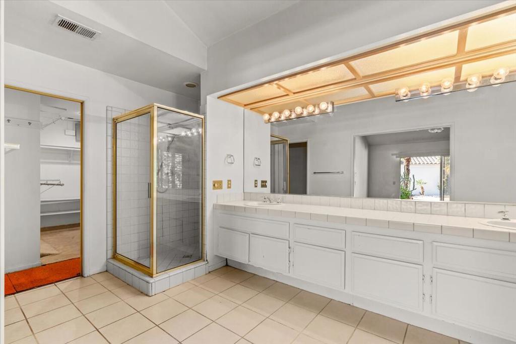 43514 Via Magellan Drive